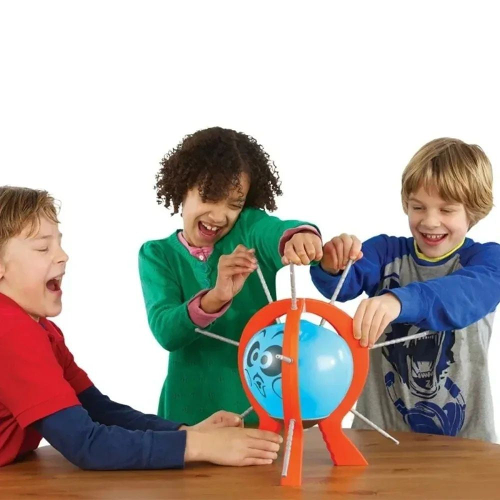 Brinquedo Estoura Balão com Suporte e Dados – Diversão em Família